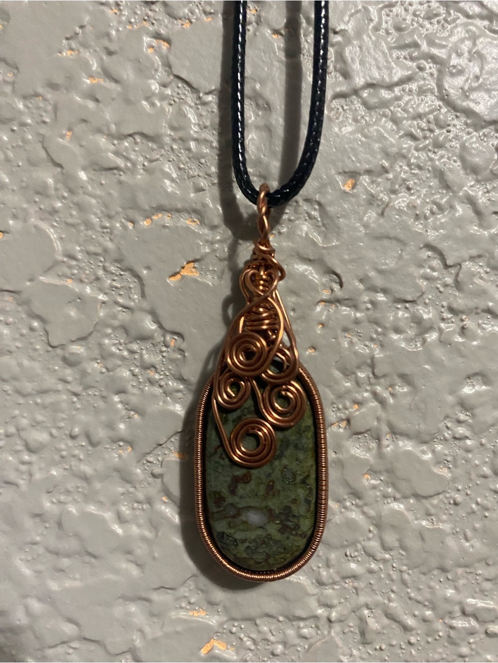 Handmade Green Jasper/agate Pendant Necklace with Copper Wire Wrap